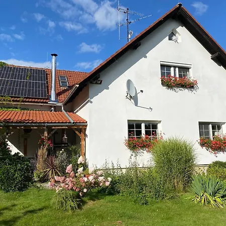 Apartman Krasny V Brane Luzickych Hor Cvikov